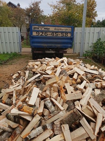 Купить дрова с доставкой в СПб