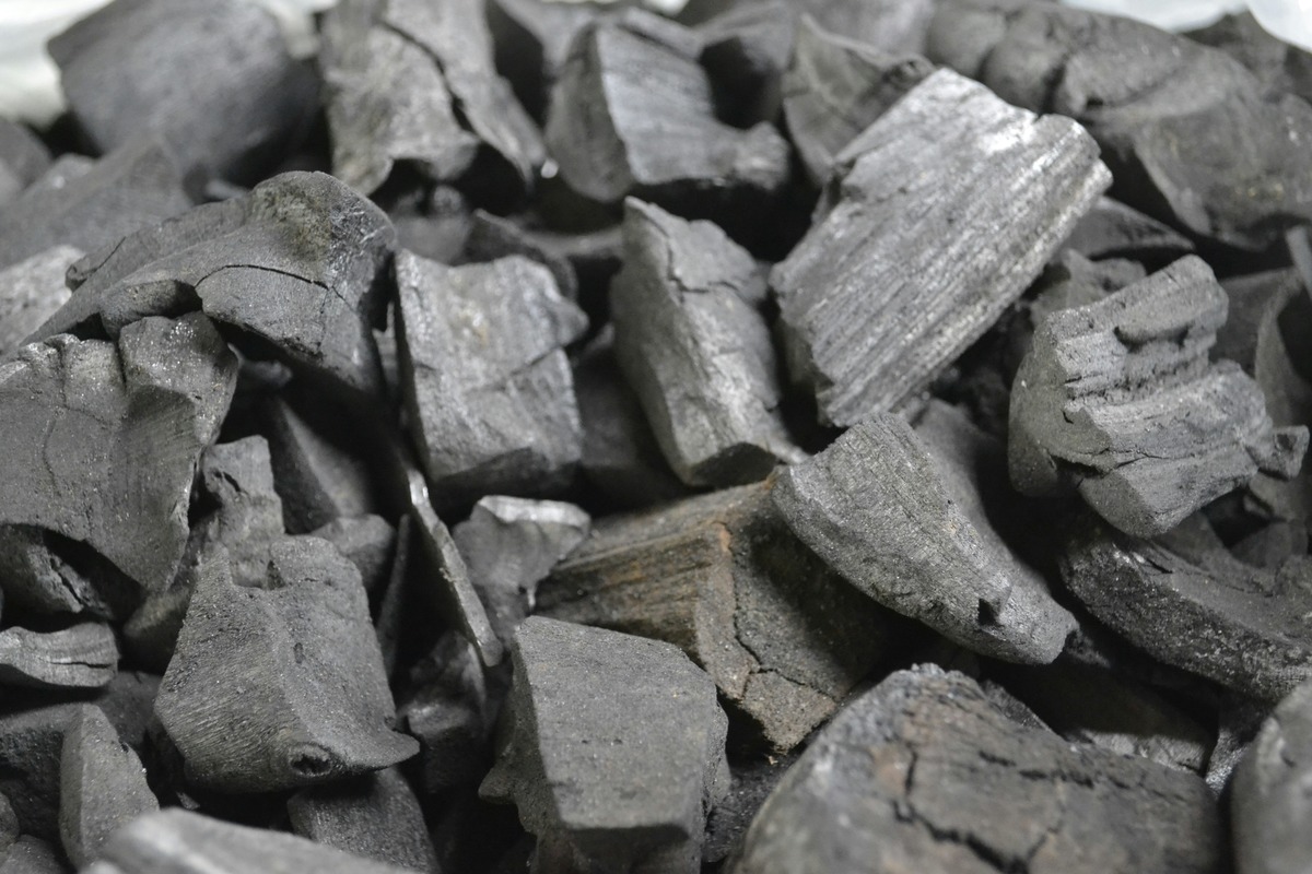 Древесный уголь как биотопливо